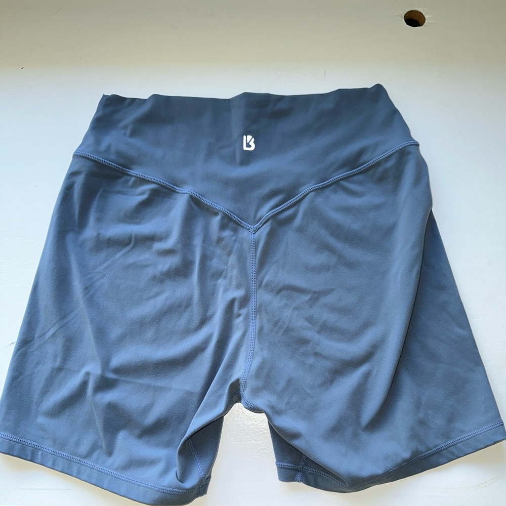 Buffbunny shorts (XL)